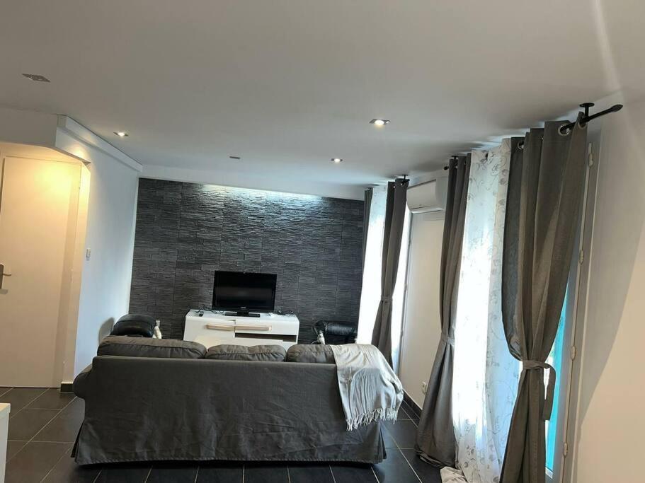 Grand Appartement Climatise Et Fonctionnel Marsylia Zewnętrze zdjęcie